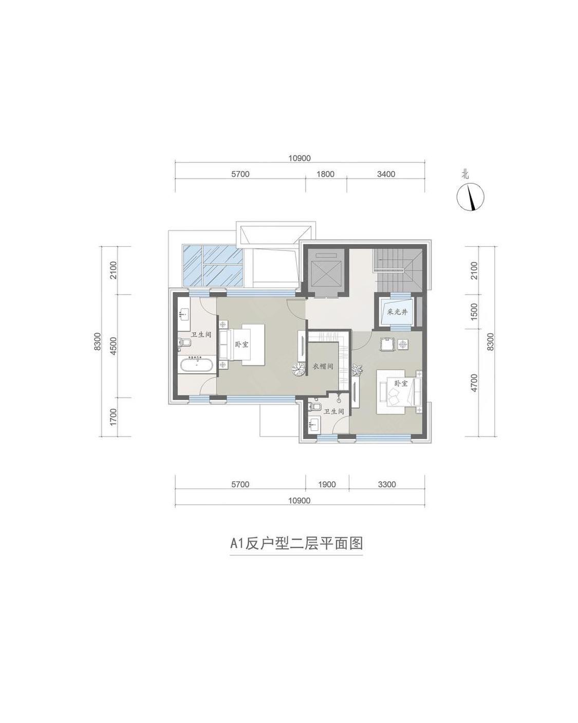 4室2厅4卫建面270m²南北户型图